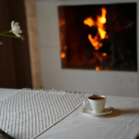 Babutsa Hills Domek alpejski Bornova